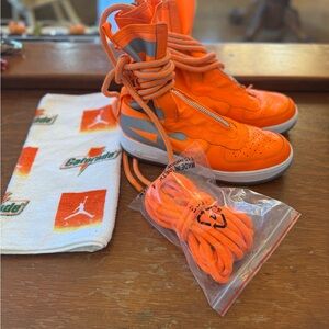 Nike SF Air Force 1 Bright Orange Sneakers Box & Jordan Gator Aid Towel! Sz 10.5